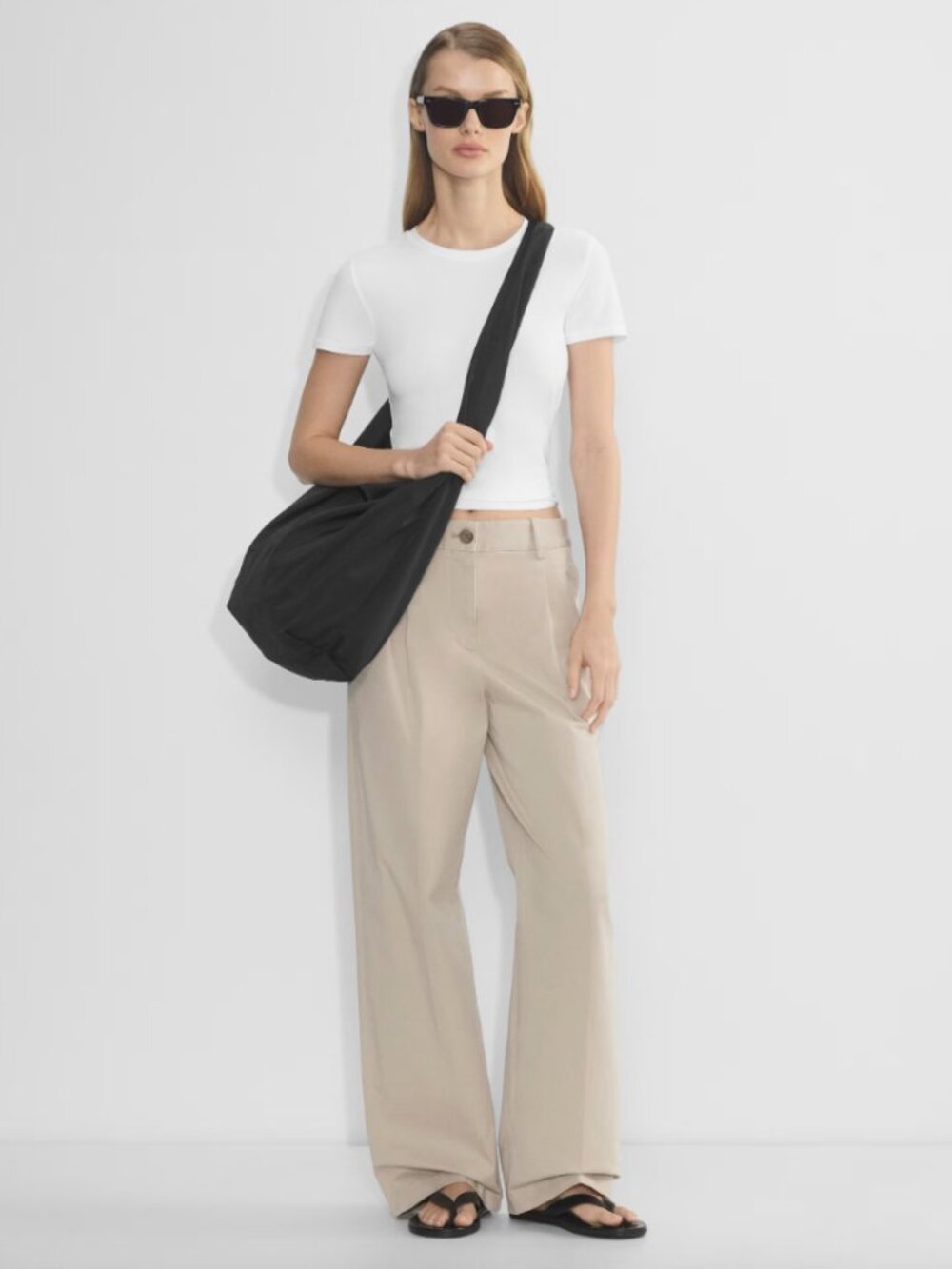 Aritzia Chino Hi-Rise Wide Pleated Pant Size 8